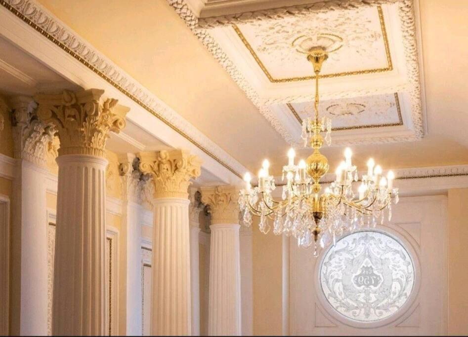 Romantic Apartment In The Center Of Прага Екстериор снимка